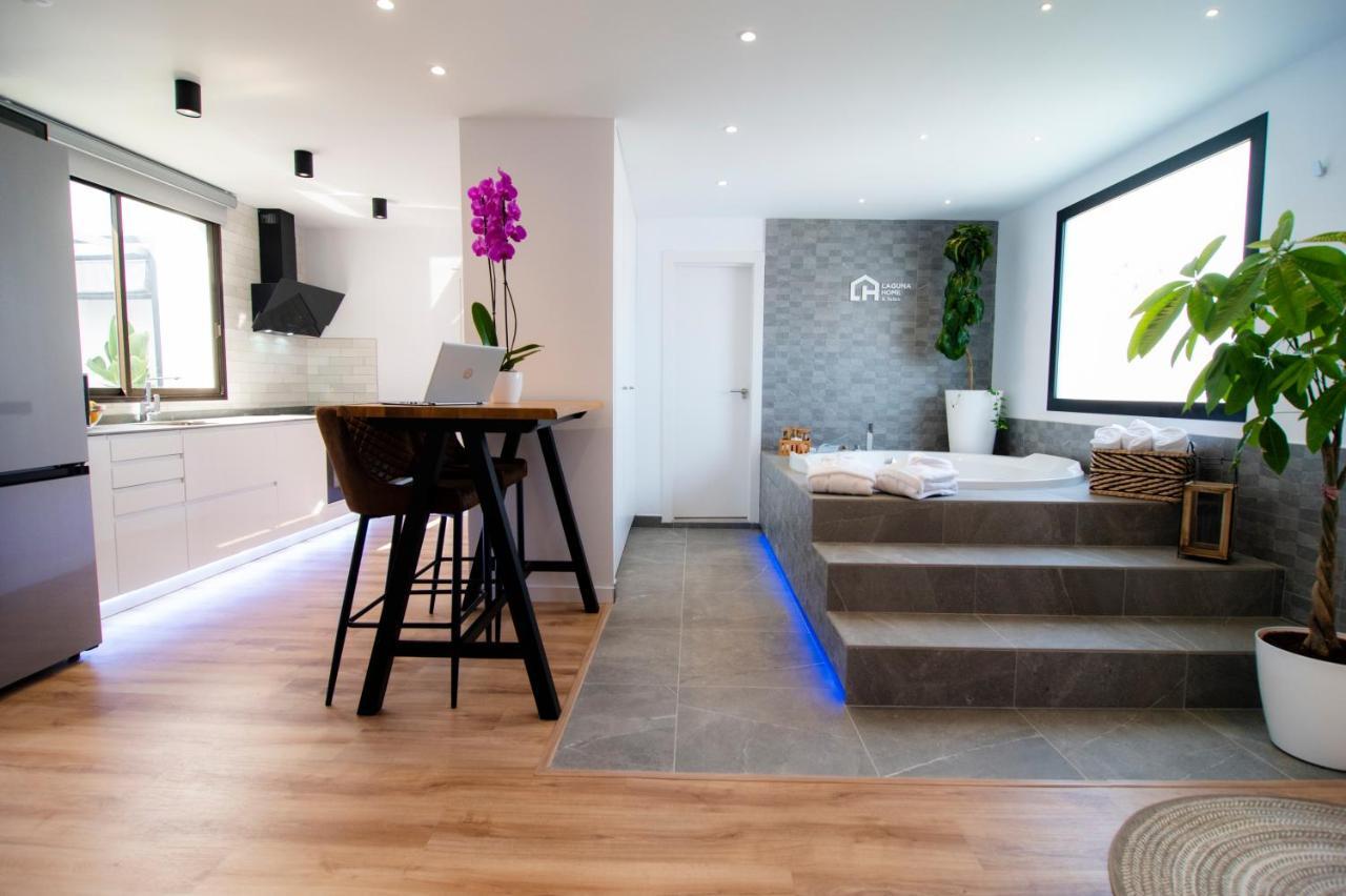 Laguna Home & Suites Σαν Κριστόμπαλ ντε Λα Λαγούνα Εξωτερικό φωτογραφία