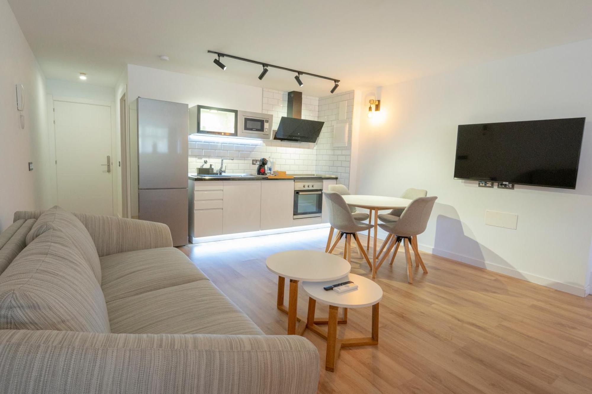 Laguna Home & Suites Σαν Κριστόμπαλ ντε Λα Λαγούνα Εξωτερικό φωτογραφία